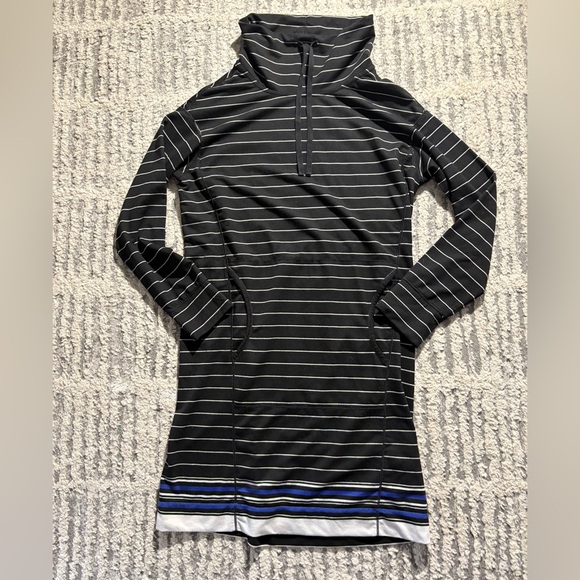 Max Studio Dresses & Skirts - Max studio weekend black striped casual cowl neck sweater dress size M